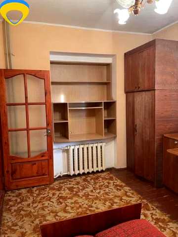 Стовпова вул., 81