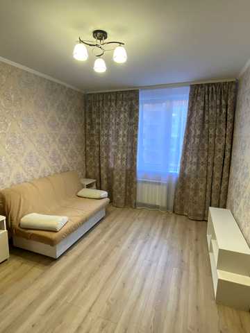 Університетська вул., 2-З