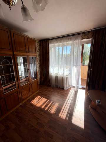 Леся Курбаса просп., 12-В