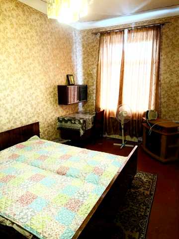 2-га Екіпажна вул. (Володарського), 3