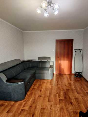 Ясинуватський пров., 11
