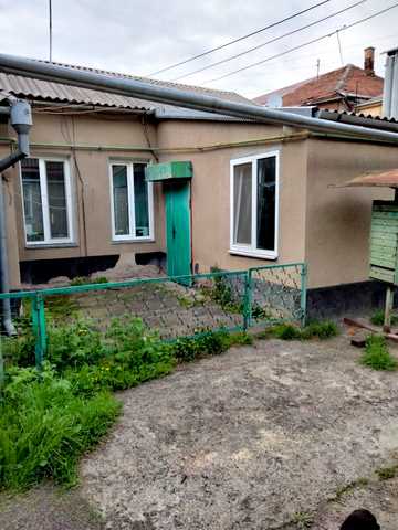 Центральний просп. (Леніна), 79