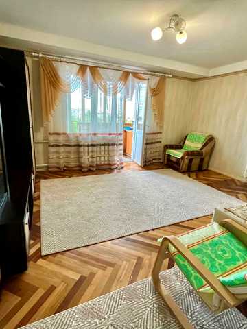 Кирилівська вул. (Фрунзе), 111