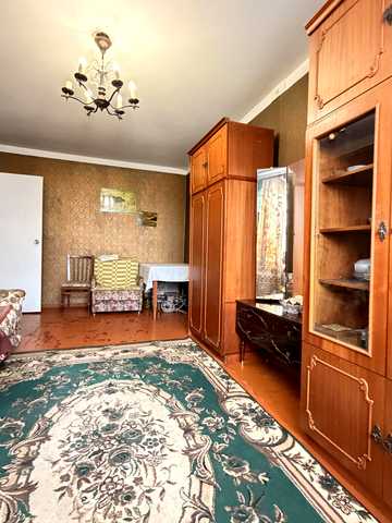 Гоголівська вул., 19