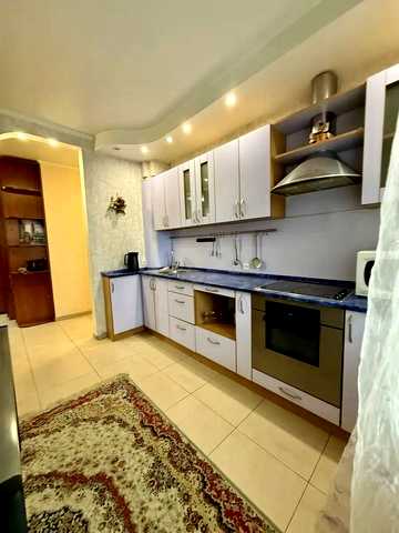 Красный камень, 12 А