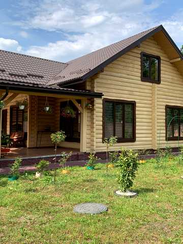 Львівська вул., 1