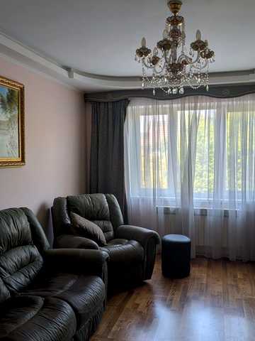 Архітектора Вербицького вул., 22/1