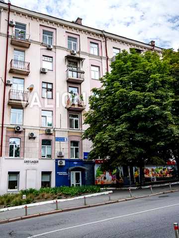 Євгена Коновальця вул. (Щорса), 3