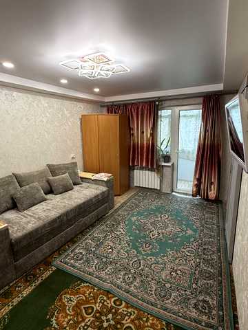 Єдності вул. (Горького), 152