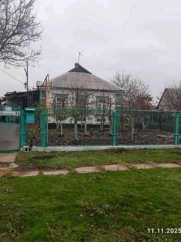 шкільна