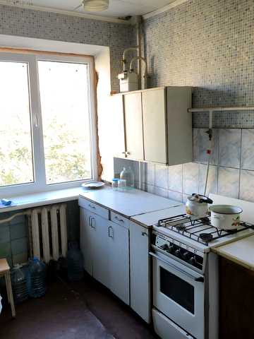 Юності просп., 83