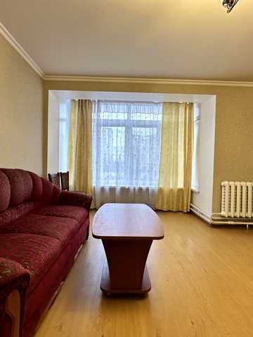 Валерія Лобановського просп. (Червонозоряний), 5-А