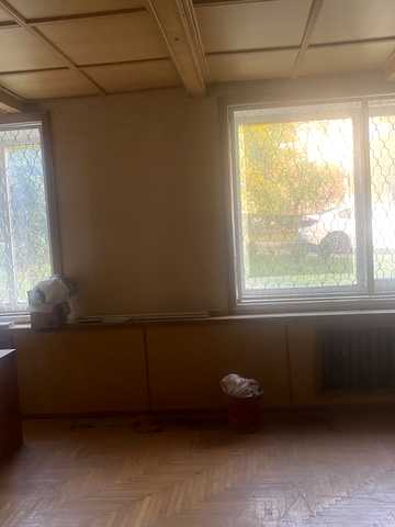 Карпенка вул., 6