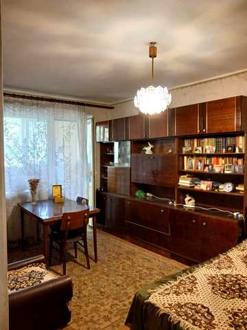 Сегедська вул., 5б