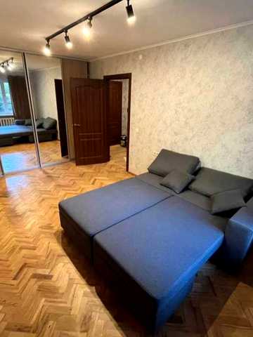 Генерала Тарнавського вул. (Кутузова), 15
