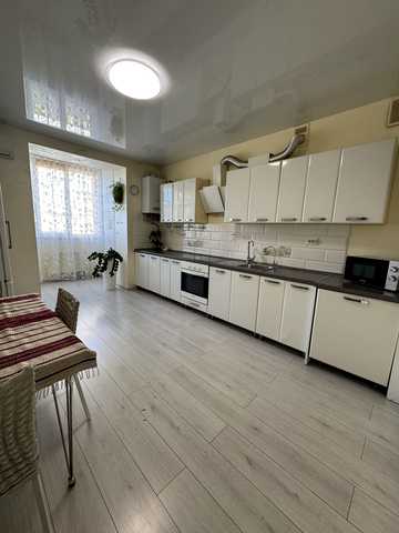 Червоної Калини просп., 70