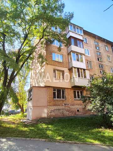 Зодчих вул., 14