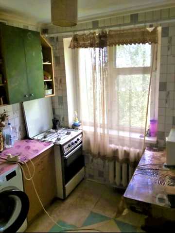 Петра Калнишевського просп. (Косіора), 66