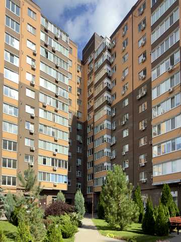 Набережна Перемоги вул., 62л