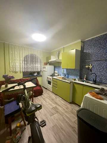 Квітки Цісик вул. (Гулі Корольової), 15