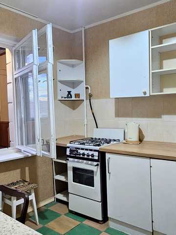 Архітектора Вербицького вул., 8