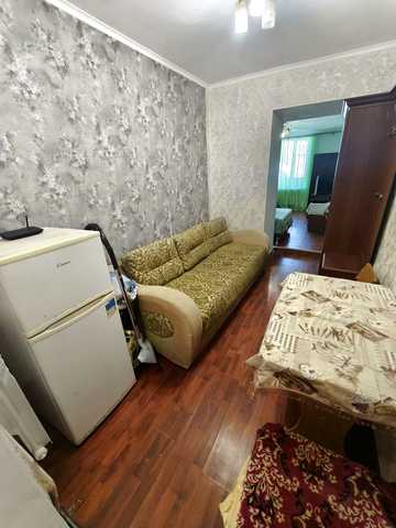Тараса Кузьміна вул., 1