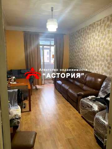 Металургів просп., 21