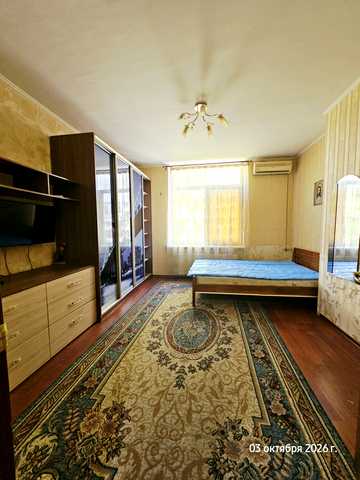 Торгова вул., 7