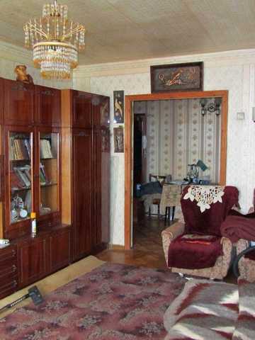 Льва Ландау просп. (50-річчя СРСР), 12
