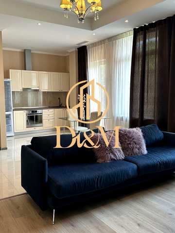 Болсуновська вул. (Сергія Струтинського), 21