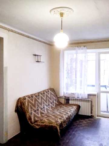 Тараса Кузьміна вул., 18