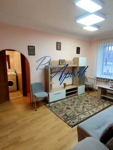 Велика Васильківська вул. (Червоноармійська), 116