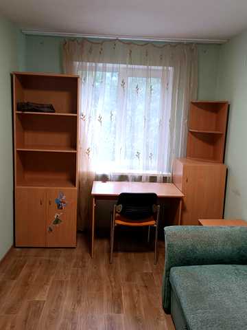 Академіка Стражеска вул., 7