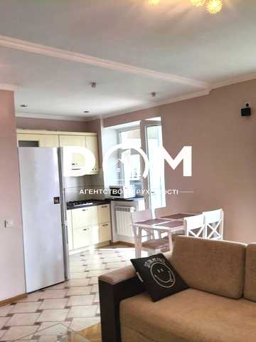 Митрополита Василя Липківського вул. (Урицького), 37