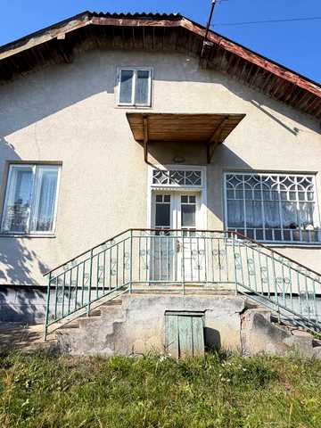 Богдана Хмельницького вул., 62