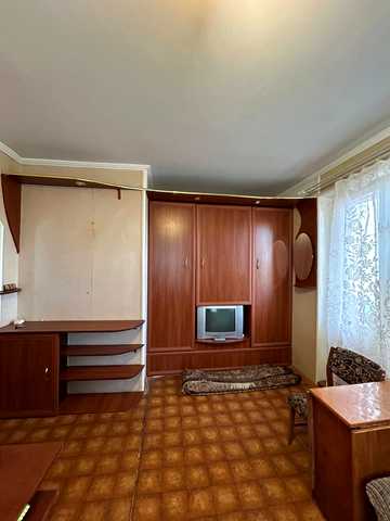 Михайла Лушпи просп. (Космонавтів), 11