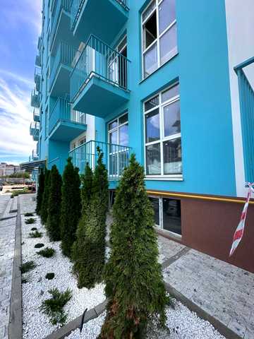 Владислава Бувалкіна вул., (Будинок 1)
