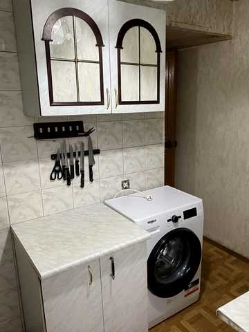 Зодчих вул., 60/1
