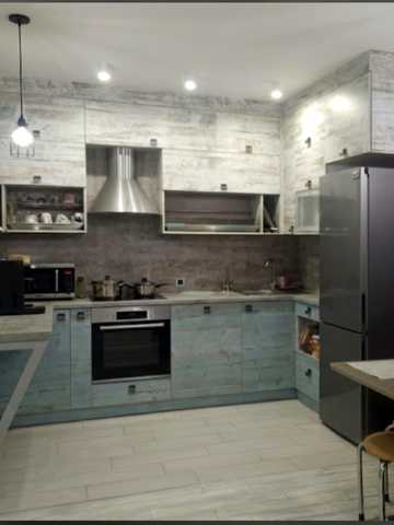 Освіти вул., 16