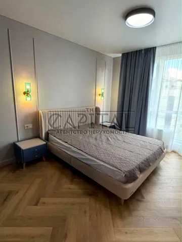 Повітряних Сил просп. (Повітрофлотський), 56