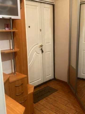 Володимира Антоновича вул. (), 28