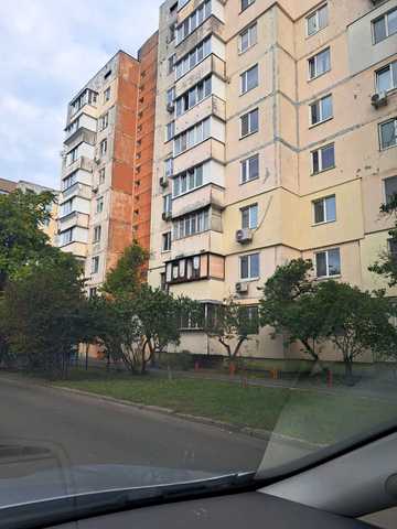 Героїв Дніпра вул., 79