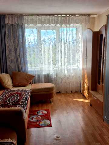 Райдужна вул., 11