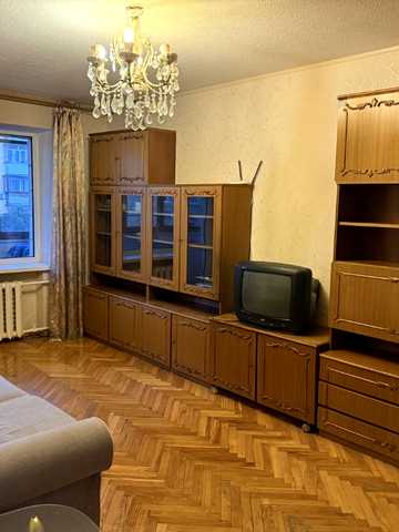 Євгена Коновальця вул. (Щорса), 15 к2