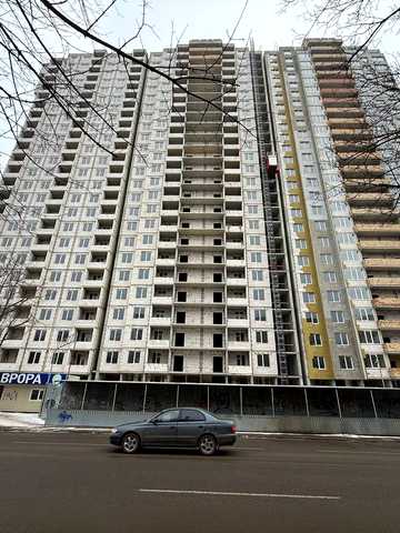 Героїв Крут вул. (Валентини Терешкової), (Будинок)