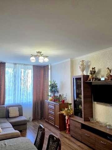 Вишгородська вул., 45/9
