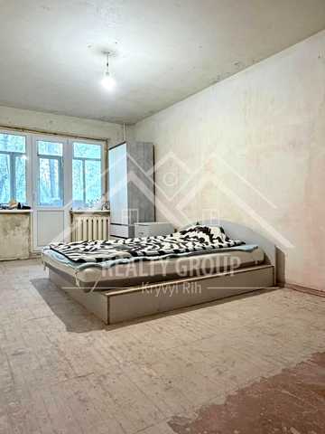 Університетський просп. (Гагаріна), 67