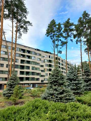 Мисливська вул., (Будинок 12)