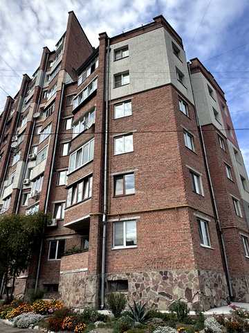Подільська вул., 169