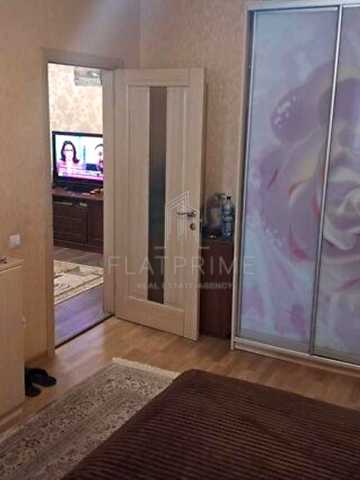 Миколи Лаврухіна вул., 7